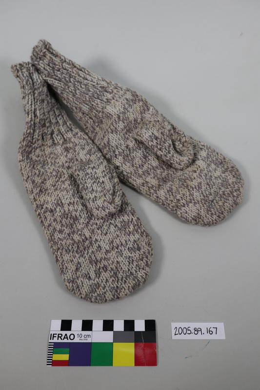 Mittens Woollen Canterbury Museum