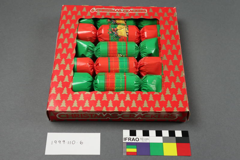 Christmas crackers Canterbury Museum