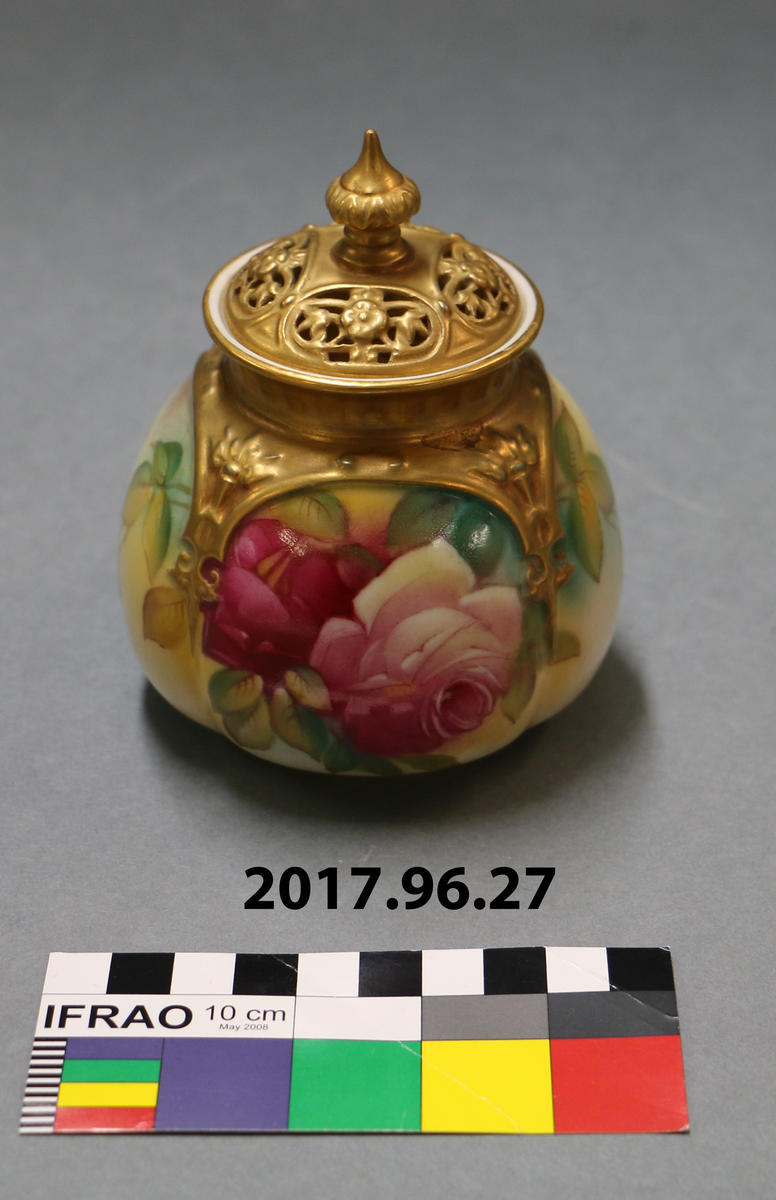 Pot Pourri Container Royal Worcester with Roses Canterbury Museum