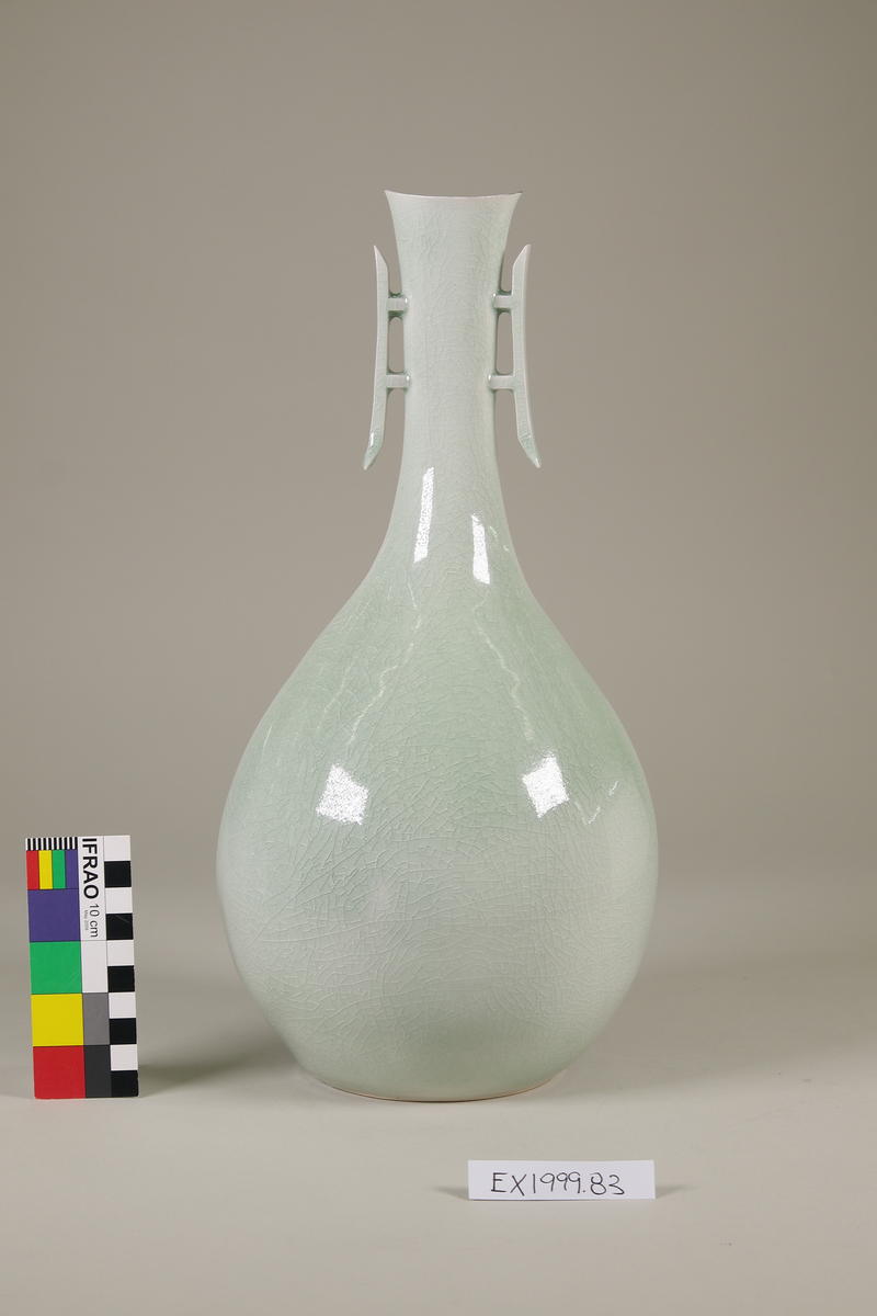 Light green vase Canterbury Museum