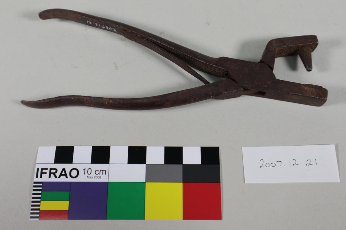 Hole punch for leather Canterbury Museum