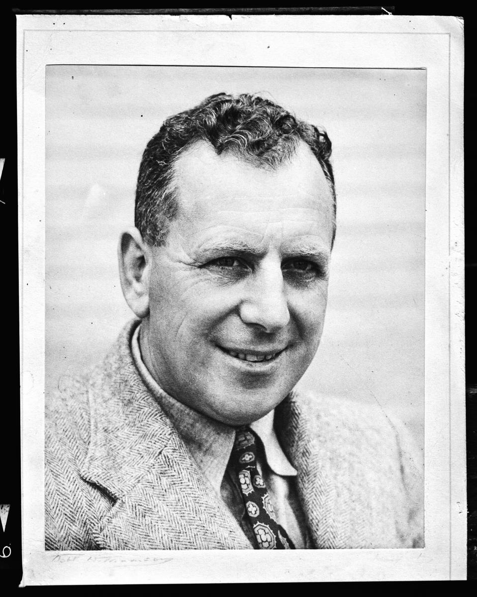 Film negative: Mr J Harris, man - Canterbury Museum