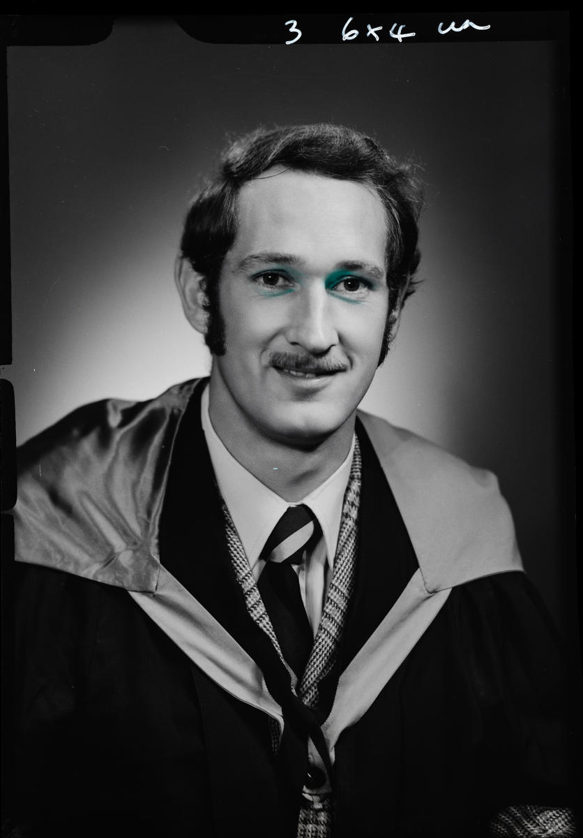 film-negative-mr-d-r-mckay-graduate-canterbury-museum