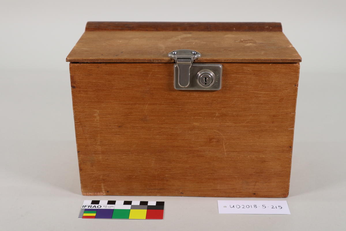 Box Plywood Canterbury Museum